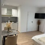 Olga 1 Apartment Makarska