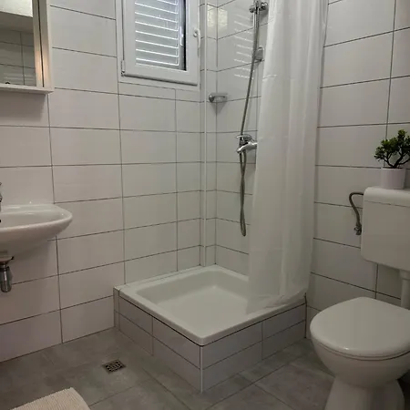 Apartman Olga 1 *