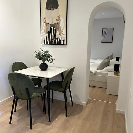 Olga 1 * Makarska